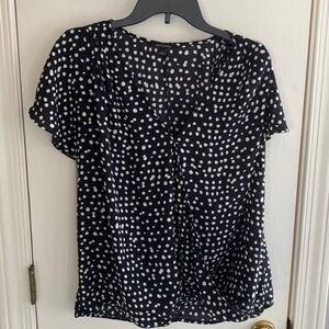 Banana Republic V-neck top​